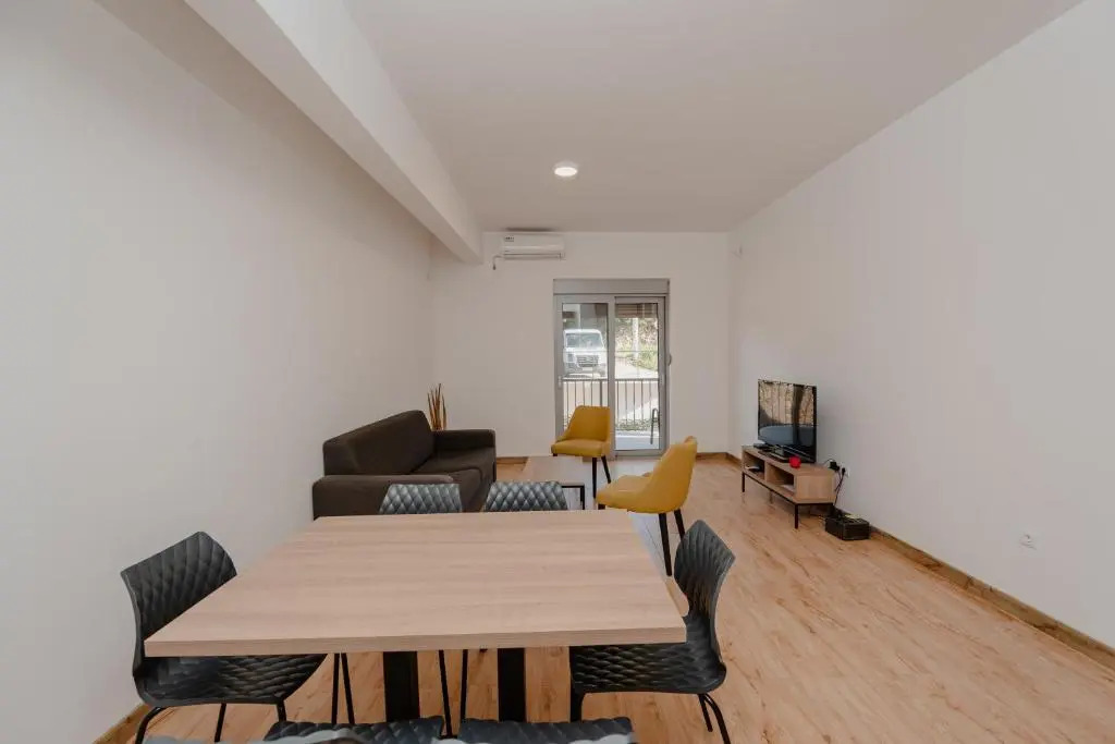 Apartments Trsteno
