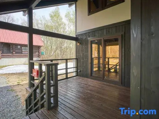 Slow House Niseko with Private Onsen