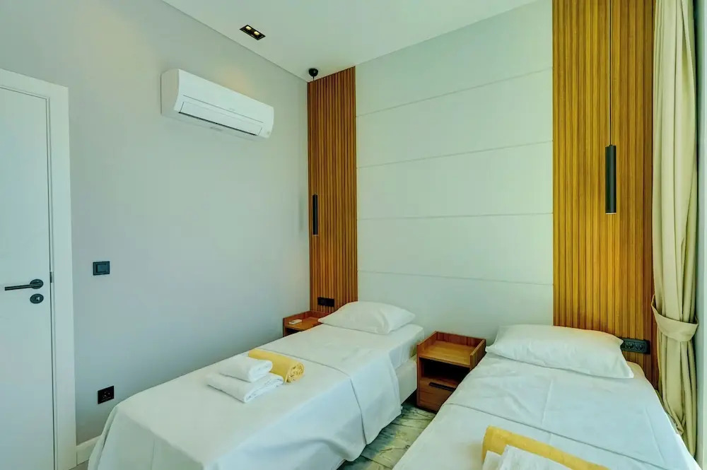 Villa Saturn 4 - PLANET LUXURY VILLAS