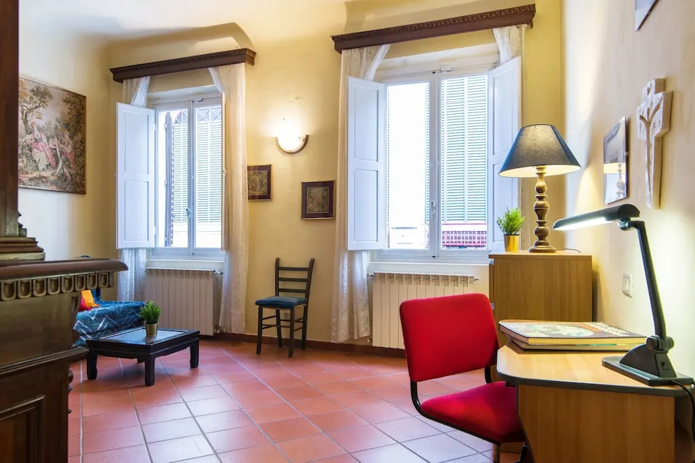 Romantic and Charming Apartments