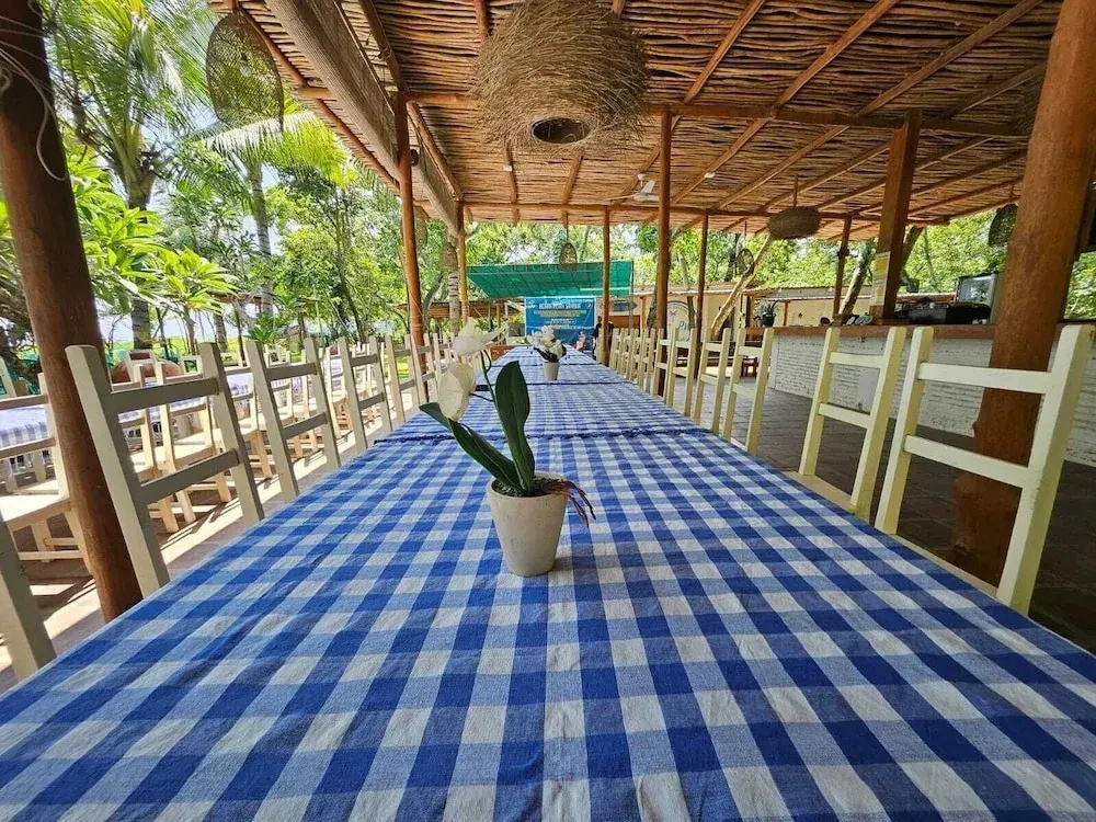 Elhoppo Pasir putih resort & resto