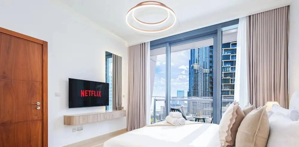 LUX  The Burj Vista Suite