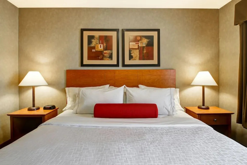 Canalta Hotel Provost