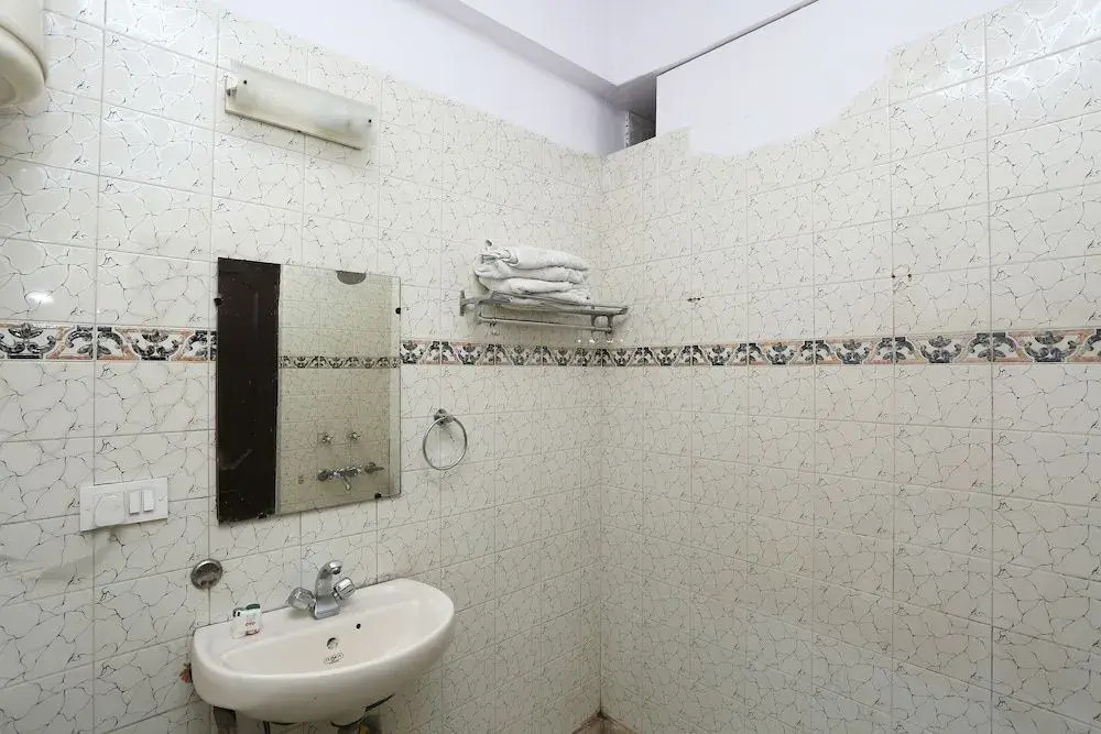 OYO 33359 Corporate Villa