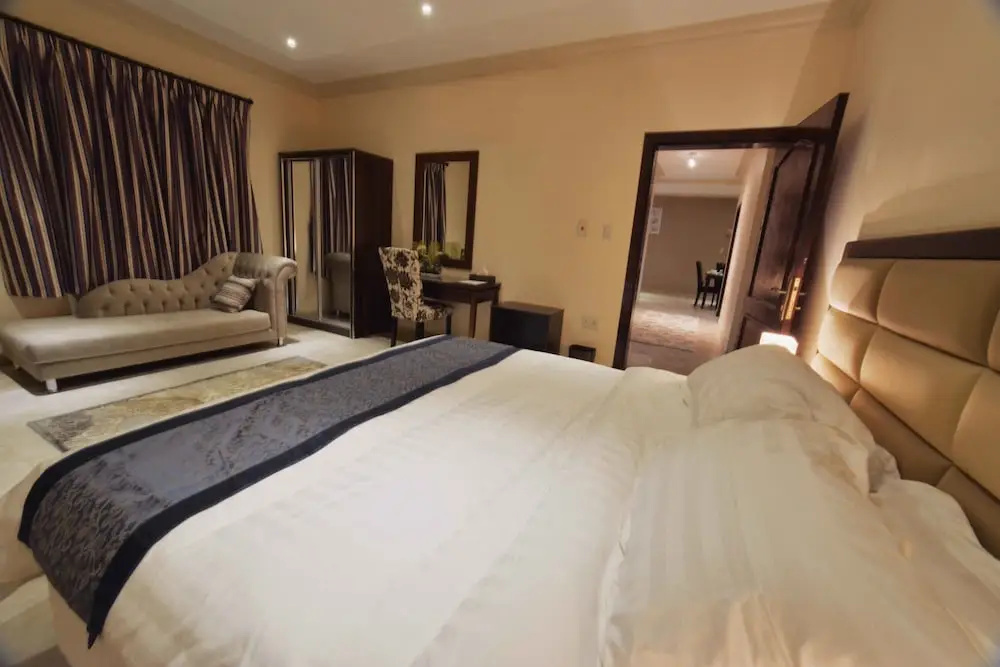 City Suites