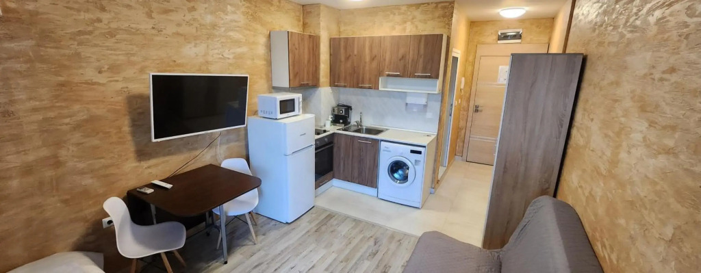 Colonel apartment 941