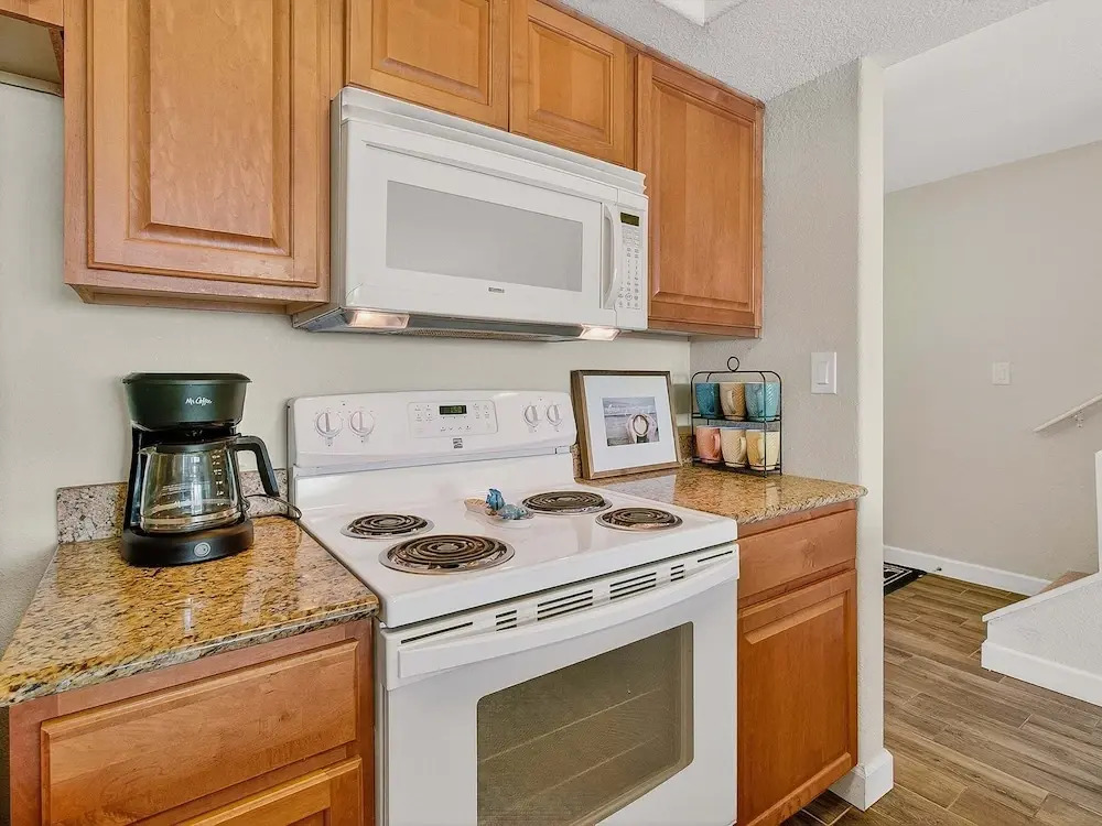 Kontiki Bayfront K304 3 Bedroom Condo