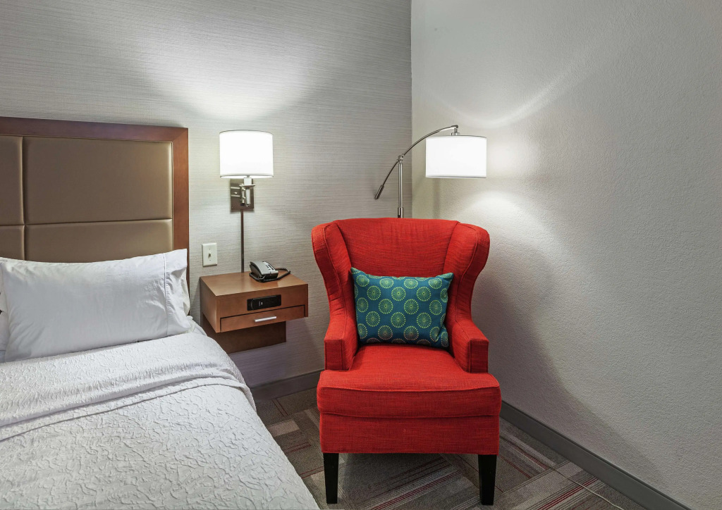 Hampton Inn & Suites Claremore