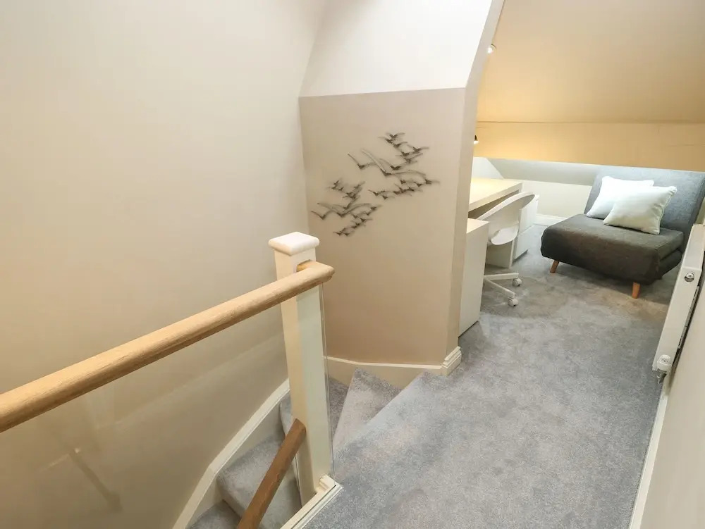 1 Stansfield Mews