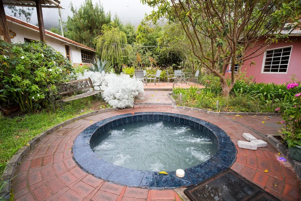 Pululahua Ecolodge