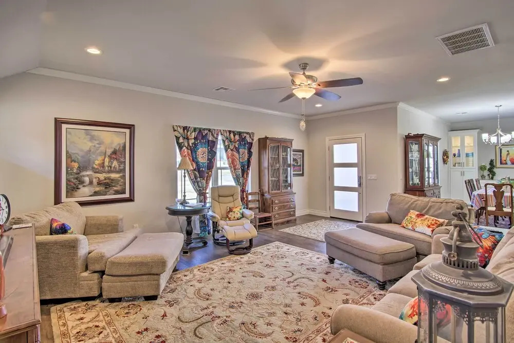 Modern OKC Retreat: Half-mile to Plaza District!