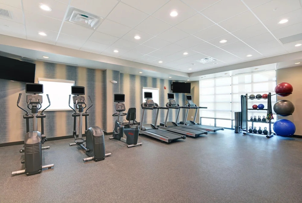 Home2 Suites By Hilton Wayne, NJ