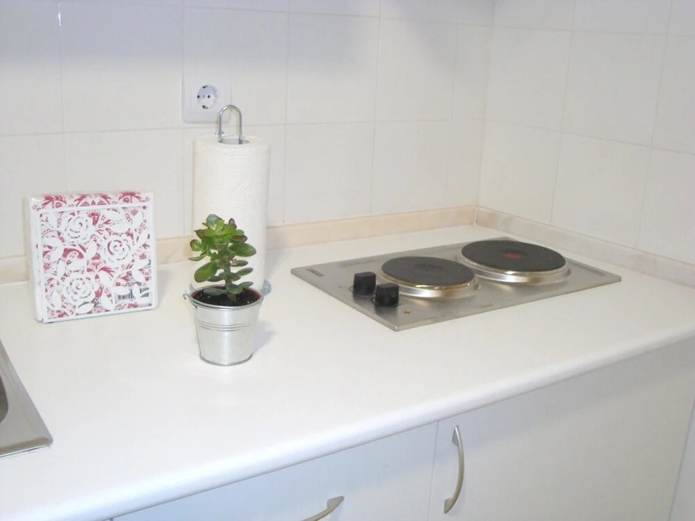 Studio in Lisboa, With Wonderful City View, Terrace and Wifi