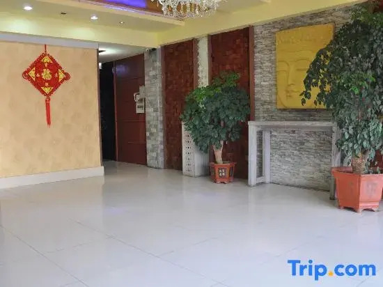 Yare Fengqing Business Hotel