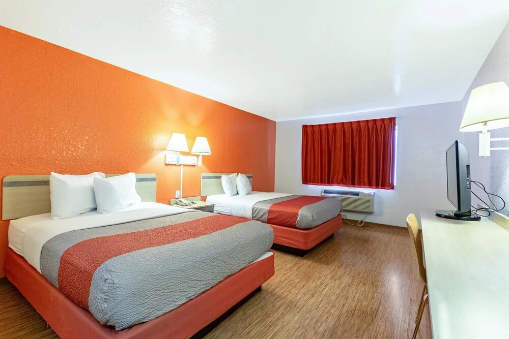 Motel 6 Houston North-Spring