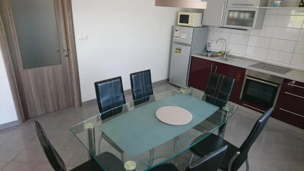Charming modern house with the new swimming pool - apartment Maya 1