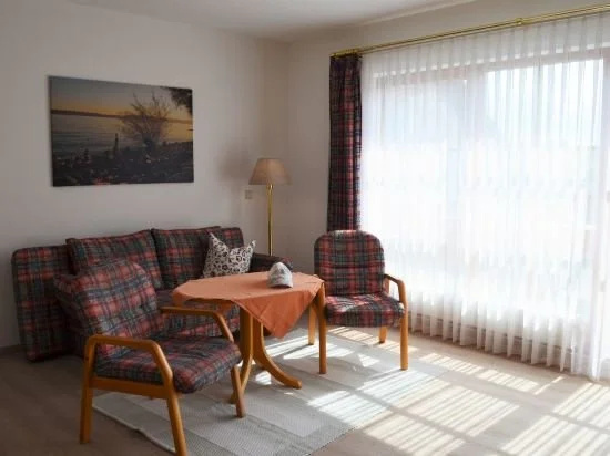 Pension Regenscheit