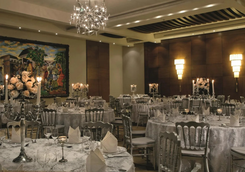 Mövenpick Ambassador Hotel Accra