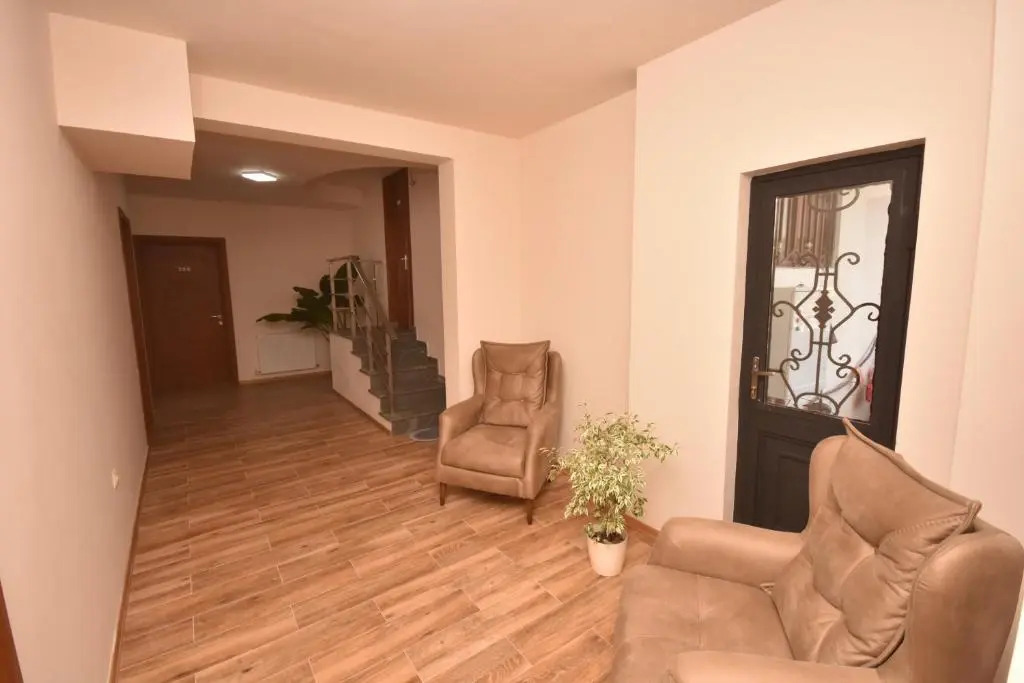 Hotel & Restaurant Sokhumi