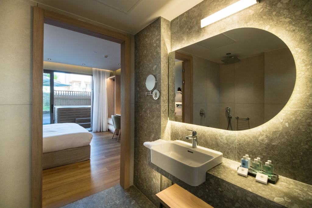 Отель Senseana Sea Side Resort & Aquadventure - All Inclusive