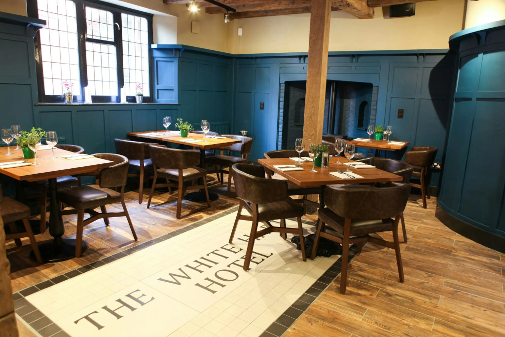The White Hart, Ampthill, Bedfordshire - Acorn Pubs