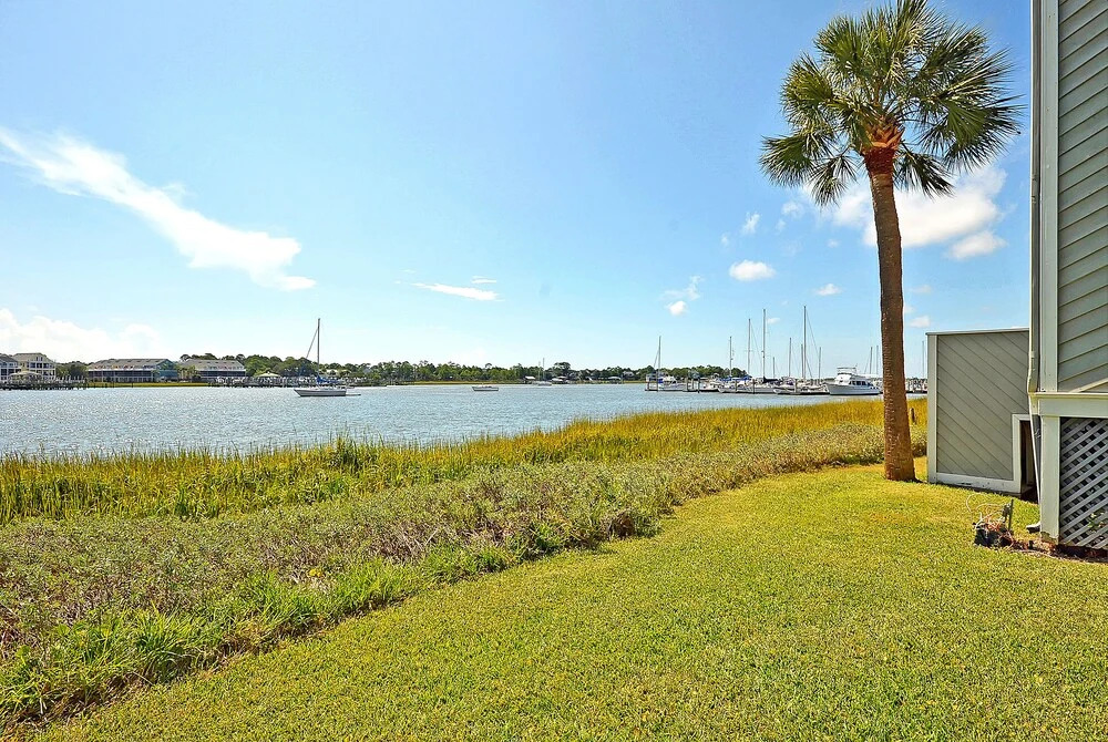 26 W Mariners Cay Drive Condo 3 Bedrooms 2 Bathrooms Condo