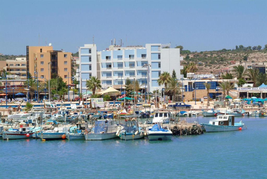 Okeanos Beach Boutique Hotel