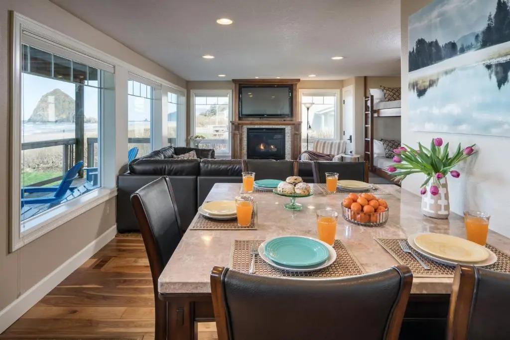 Blue Starfish by Avantstay Ocean Views & Direct Cannon Beach Access