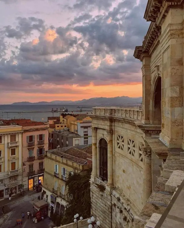Elafi Penthouse