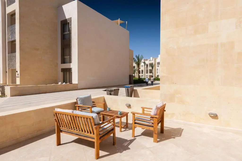 Pleasant & Calming 1 BDR Mangroovy Free Pool & Beach Access