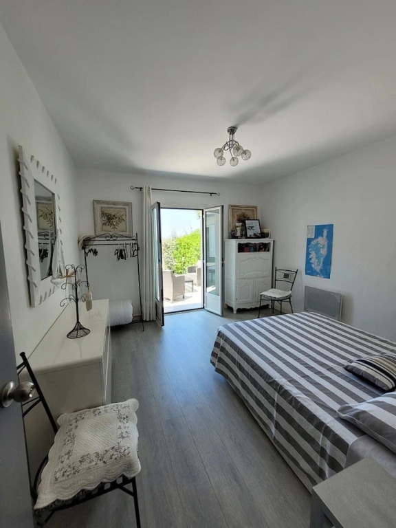 Maison Pieds Dans l eau St Florent