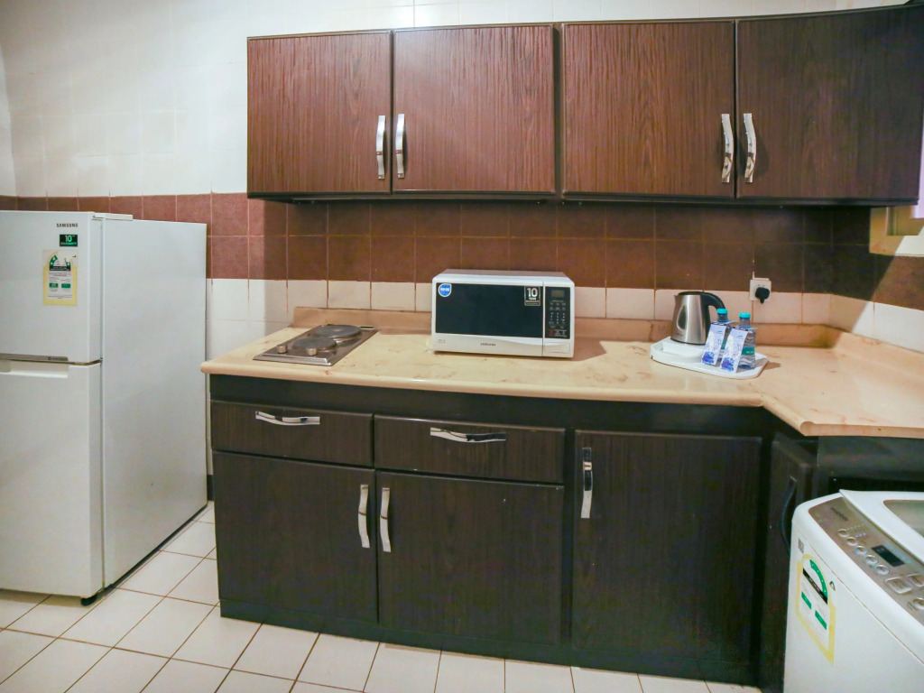 OYO 401 Al Zaidan For Furnished Units