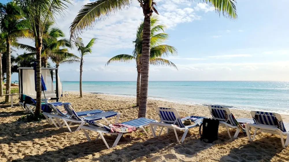 Paseo Del Sol Coral 106 3 Bedroom Condo by RedAwning
