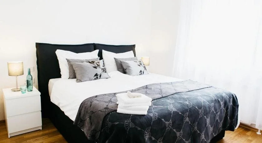 Home Sweet Apartments - A cozy welcome