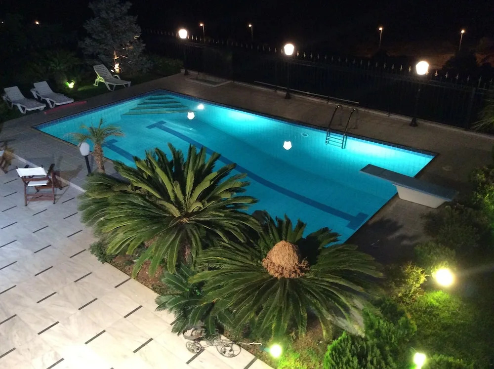Villa Saronikos