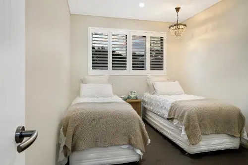 Belle Vue- Penthouse at Black Beach
