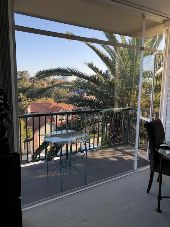 North Sydney Art Bed & Breakfast
