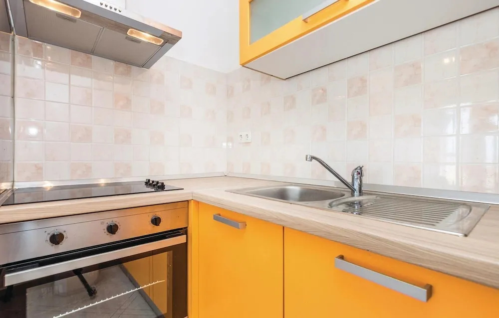 Stunning Home in Kampor With Wifi and 1 Bedrooms