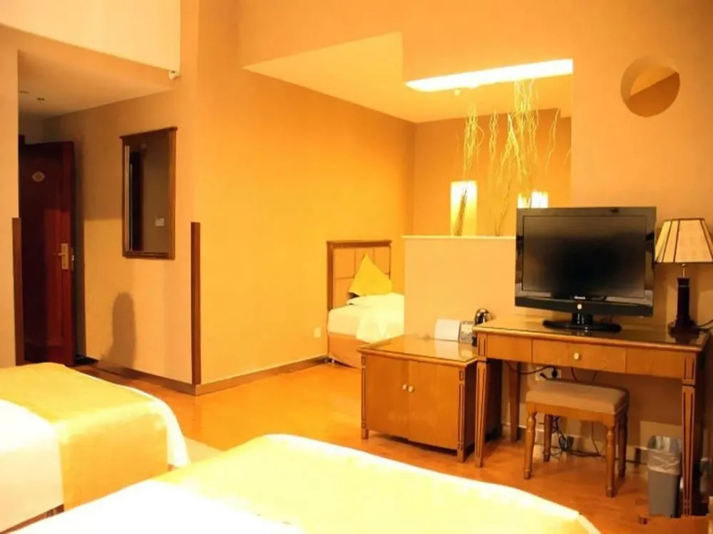 Chengdu Longcheng Hotel