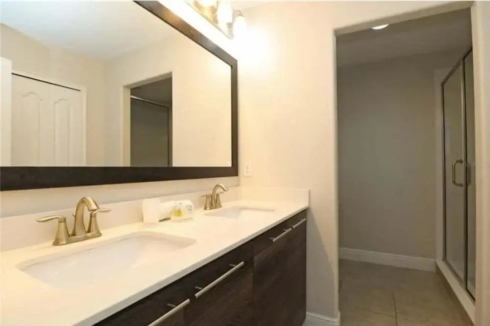 176cc-balmoral Resort 6 Bedroom Home