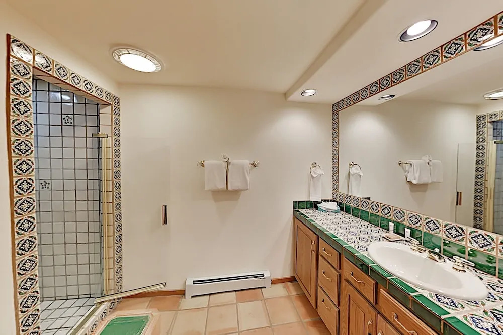 Keystone Ranch W/ Hot Tub, Sauna & Chefs Kitchen 4 Bedroom Home