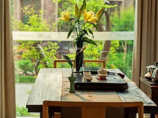 Wuyi Shanshuizhuang Inn