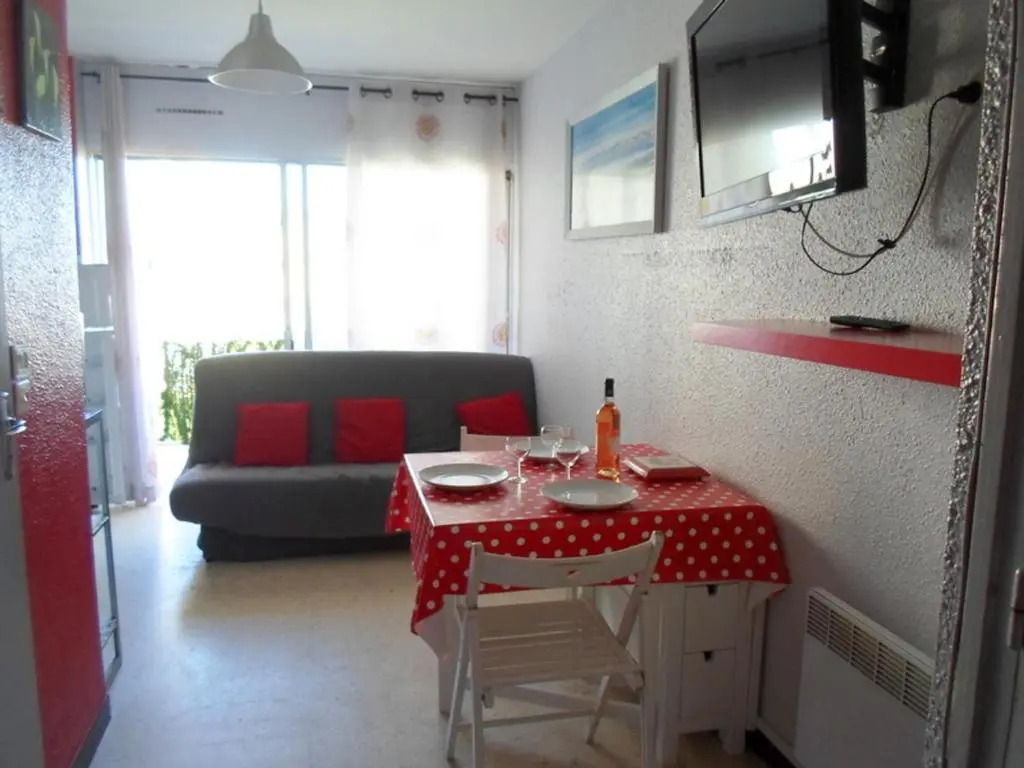 Appartement Balaruc-les-Bains, 1 pièce, 3 personnes - FR-1-503-39