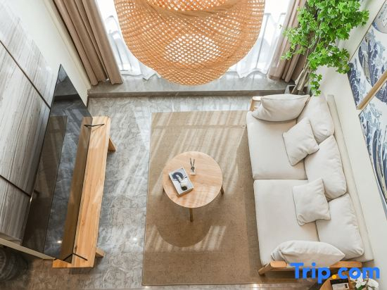 One Theme Apartment (Shenzhen Putian Tian'an Yungu Shop)