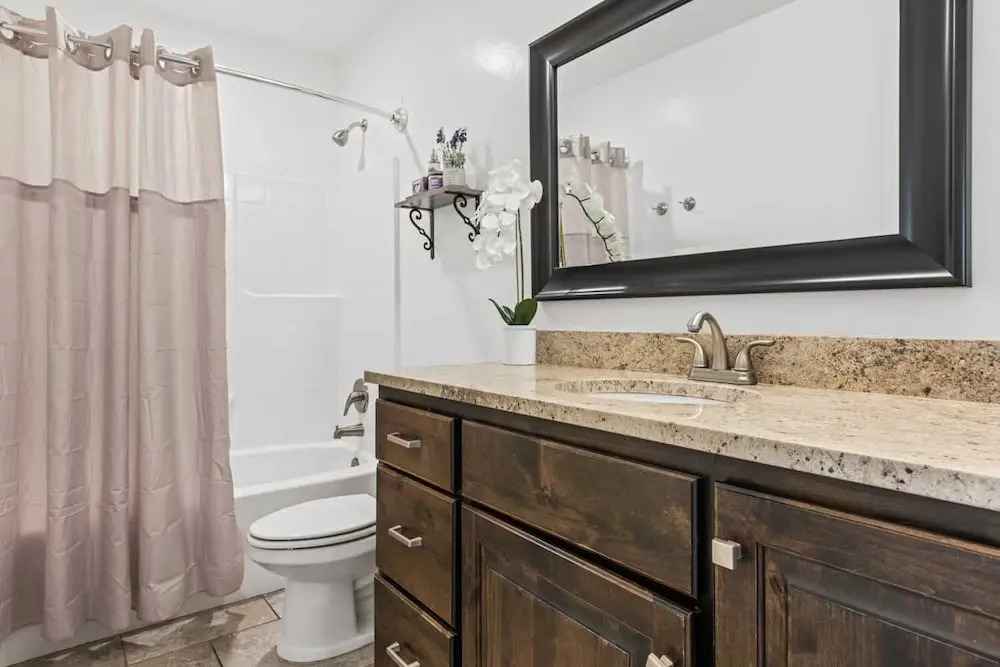 Narrow's Gateway 4 Bedroom Townhouse