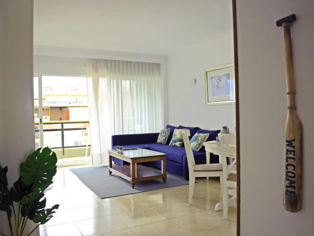 Luminoso apartamento de 3 dormitorios a pie de playa en Torremolinos