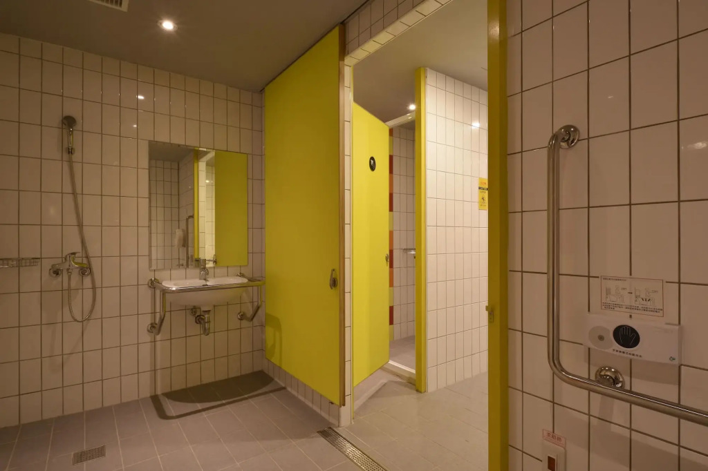 Taipei Travelers International Hostel