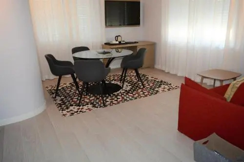 Les 7 Suites Erica