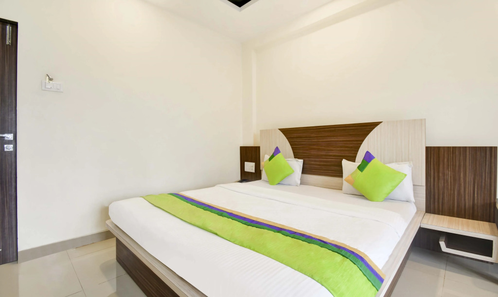 Itsy By Treebo - Gugal Residency Mahabaleshwar