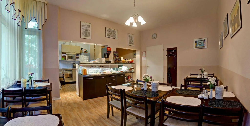 Hotel-Pension Am Savignyplatz